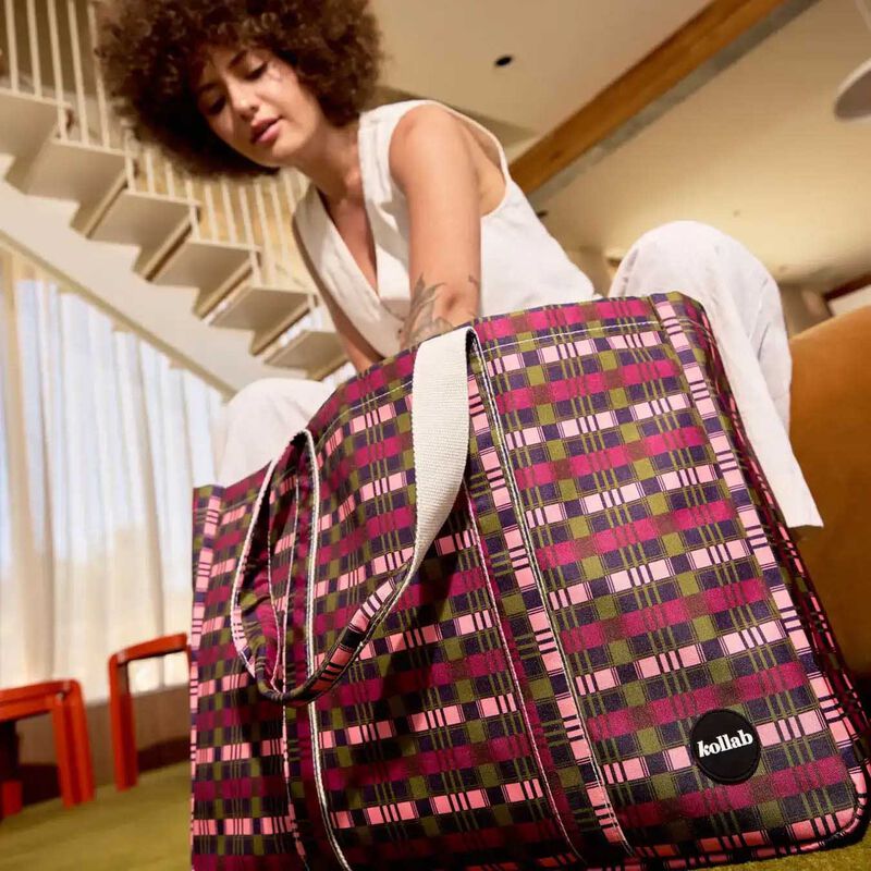 Kollab Carryall Cargo Crimson Nights image number 1
